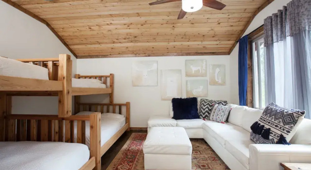Base Camp Guest House