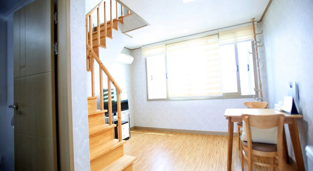 Seogwipo Hesede House Pension(서귀포 헤세드하우스펜션), Забронировать Отель Отели Pyoseon 3 звезды, 3*