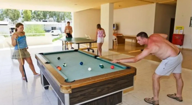 Hotel Memphis Beach, Забронировать Отель Отели Келоуна 3 звезды, 3*