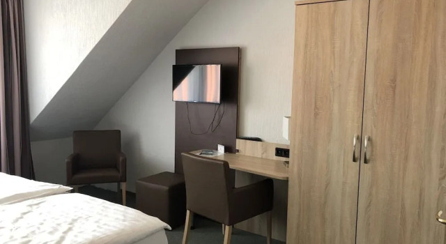 Landgasthaus zur Linde, Réserver Maison d'hôtes Uslar Weser Uplands