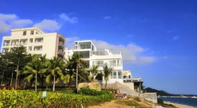 Beyond the world, Book Hotel Sanya Hainan