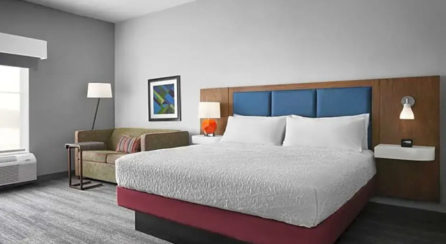 Номер Hampton Inn & Suites Charlotte Steele Creek Road, NC