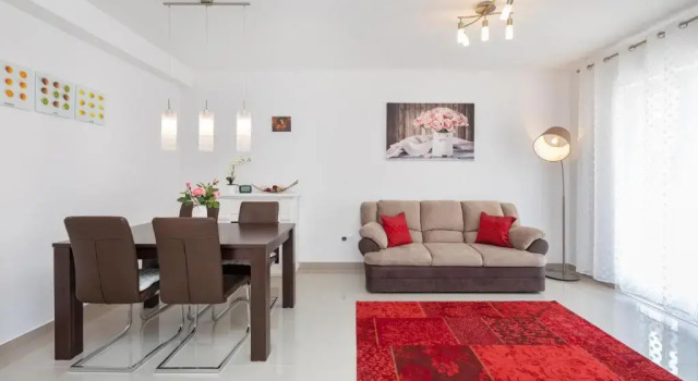 Апартаменты Angela Apartments