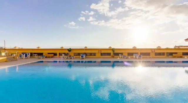 Seguro El Sol 411, Book Hotel Hotels in Tenerife with Parking, Parking