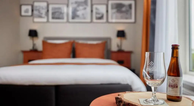 Двухместный номер Deluxe Carlton Square Hotel