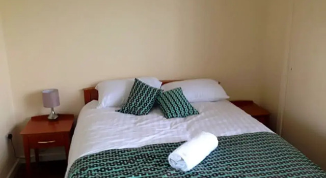 Victoria hotel, Забронировать Отель Холиуэлл Клоид