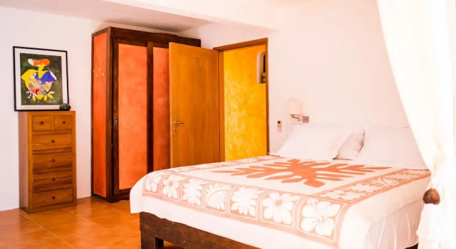 Студия Villa Yrondi