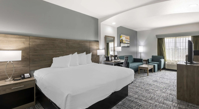 Двухместный люкс Best Western Plus MidAmerica Hotel