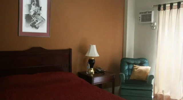 Hotel Andoria, Забронировать Отель Отели Сан-Сальвадора с завтраком, Завтраки