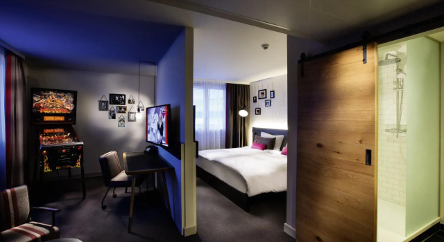 Люкс pentahotel Paris Charles de Gaulle