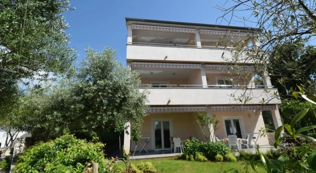 Apartments Katic