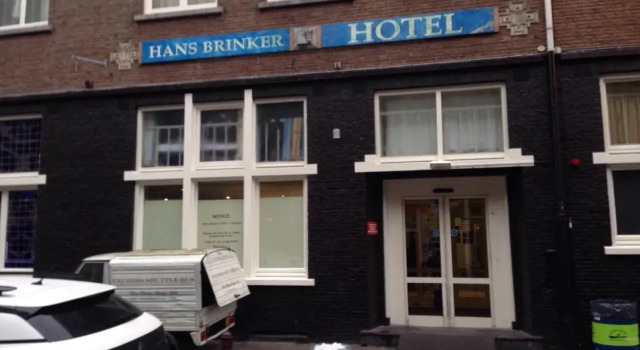 Hans Brinker Hostel