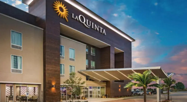 Номер Standard La Quinta Inn And Suites Dulles Airport