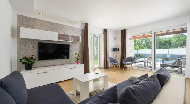 Villa Celtis by Villas Holiday