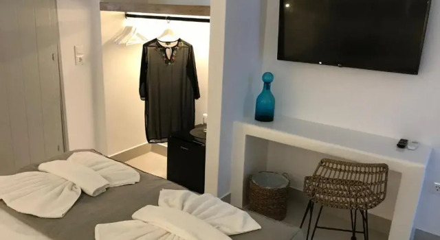 Двухместный номер Deluxe с частичным видом на море Quartano Luxury Cycladic Residence, Adults Only