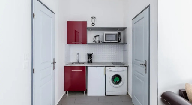 Modern flat near Parc du 26ème Centenaire, Забронировать Отель Марсель Буш-дю-Рон, рядом с Palais Omnisports Marseille Grand-Est