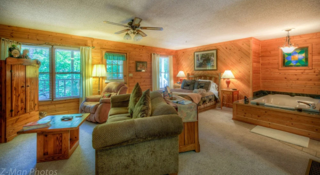 Двухместный номер Deluxe Blue Mountain Mist Country Inn