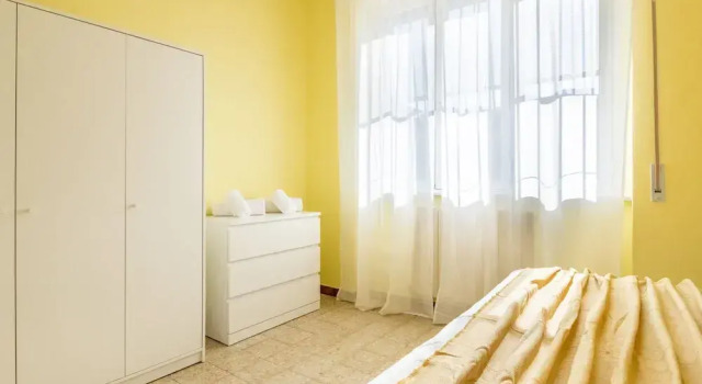 Tulipan in Livorno with 3 bedrooms and 2 bathrooms