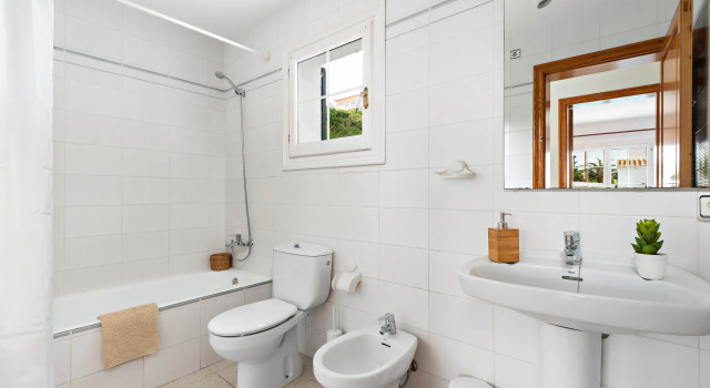Villa Cala Llonga, Prenota Villa Cala Llonga Minorca