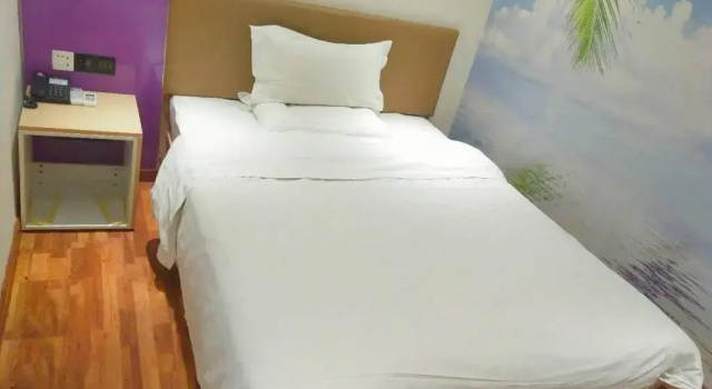 Номер Standard 7Days Inn Xianyang Xingping Jincheng Road Branch