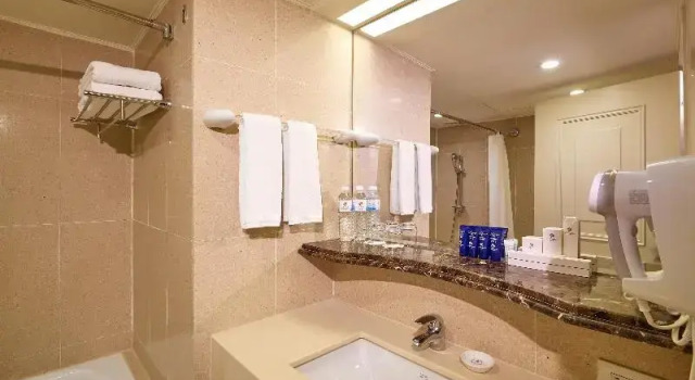 Четырёхместный номер Standard ILLUME Taipei