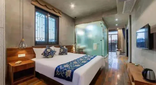 Suite familiare con balcone Blue Hotel