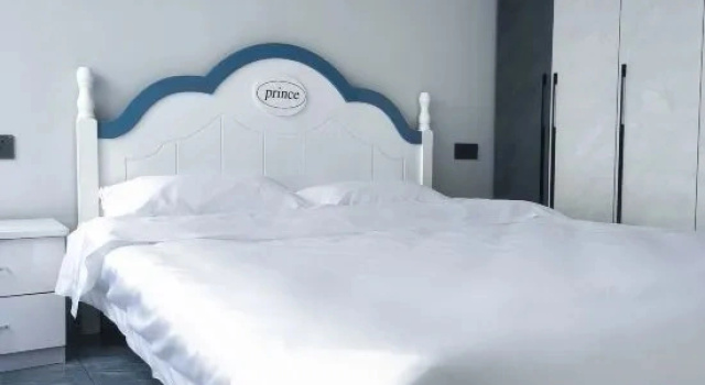 Семейный люкс с 3 комнатами Linqi Fengyue Homestay