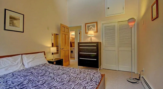 Sundance 4 3 Br townhouse by RedAwning, Rezerwuj Hotel Hotele w Vail Ski z parkingiem, Parking
