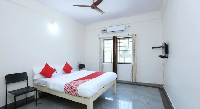 Oyo 30297 Riviera Residency, Reserva ahora Hotel Shrirangapattana 