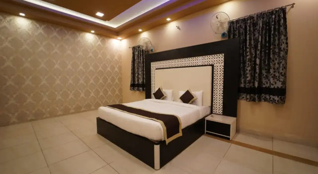 Полулюкс Kothi Lohagarh