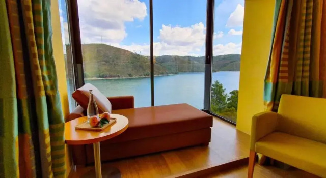 Полулюкс Lago Azul Eco Hotel