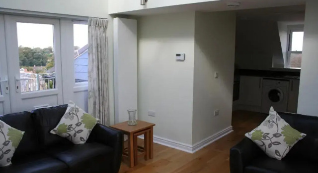 Highlands Apartment 4