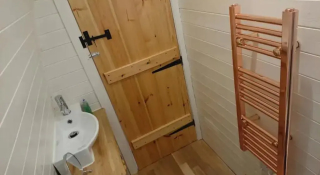 Owl Hut Cosy Ensuite Pod Snowdonia Coast Sleeps 2, Book Hotel Arthog Gwynedd