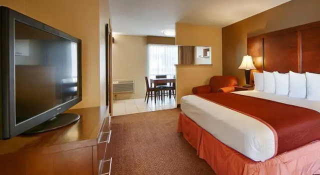 Люкс c 1 комнатой Best Western near Lackland AFB SeaWorld