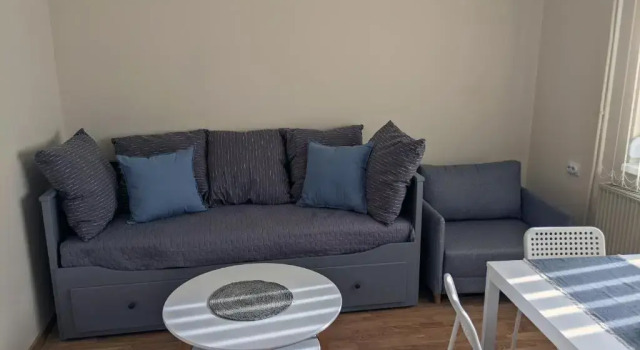 Апартаменты Affordable and Newly Renovated 1-bedroom Apartment