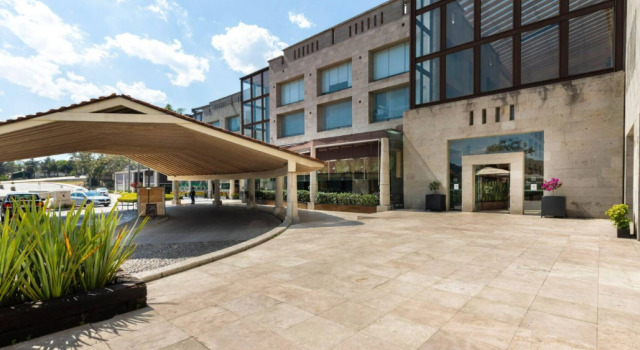 Трёхместный люкс Antigua Hotel Boutique