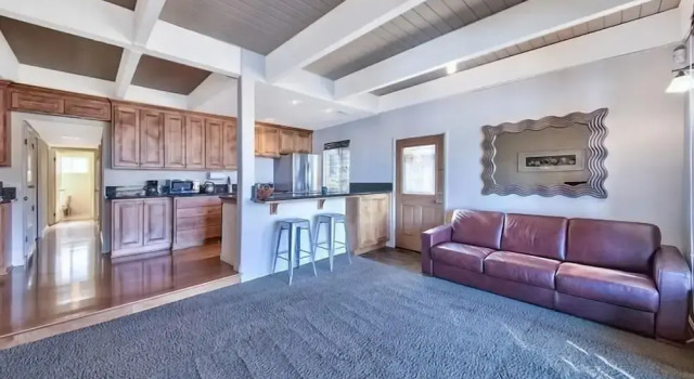 Mv26: Waterfront Tahoe Keys Condo Long Term Only, Забронировать Апартаменты/квартира Отели Саут-Лейк-Тахо с бассейном, Бассейн