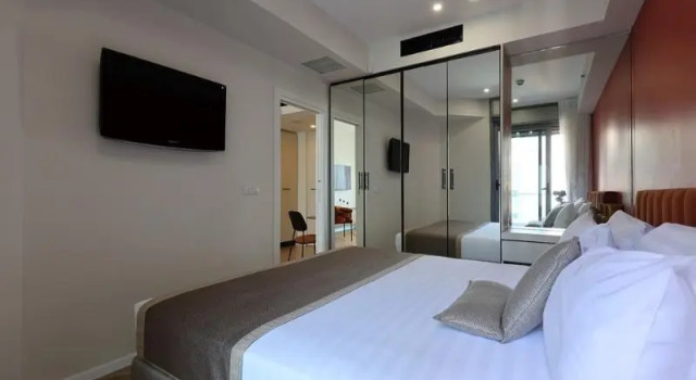 Habitación triple Estándar con balcón West Tel Aviv- All Suites Hotel By The Sea