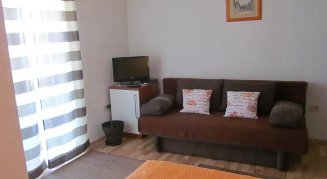 Студия Apartment Danese Promajna