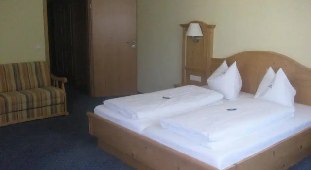 Landgasthof Deutsches Haus KG, Réserver Hôtel Gruibingen Alpes souabes