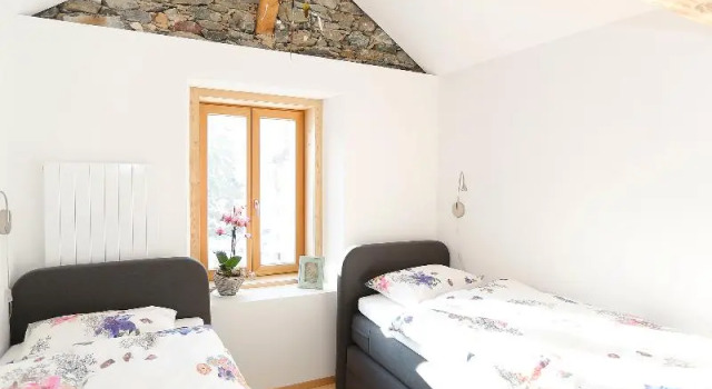 Das Ferienhaus von Capeller, Book Hotel Parpan 