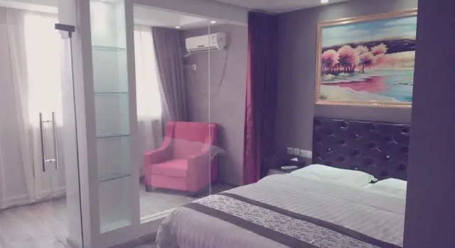 FX Hotel