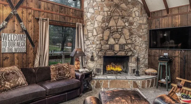 Studio Knott Inn by Ruidoso Vacation Rentals