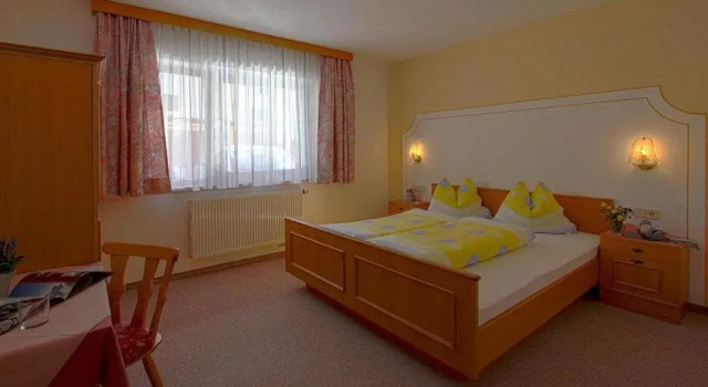 Gasthof Pension Granstein, Rezerwuj Hotel Hotele w Tyrol z parkingiem, Parking