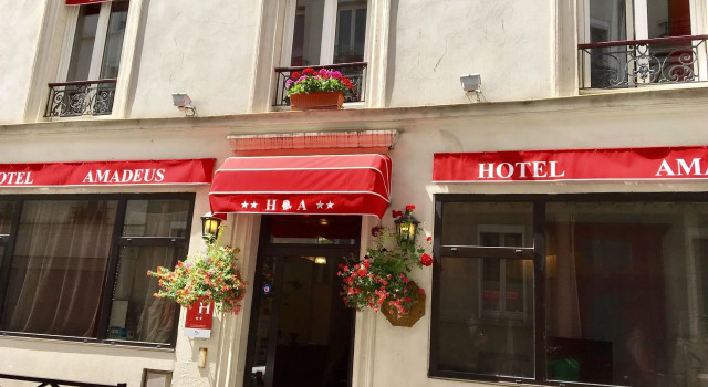 Amadeus Hotel