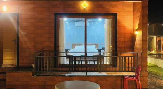 Номер Standard с балконом и рядом с пляжем Shivani Sunset Bay Beach Resort