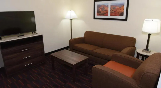 Люкс Home Away Kitchen Suites Enid