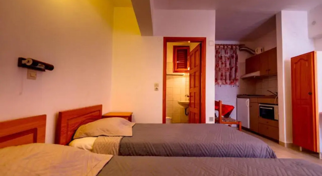 Студия Economy Balaskas Hotel