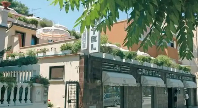 Hotel Crystal, Rezervovat Hotel Hotely v Elba s parkováním, Parkování