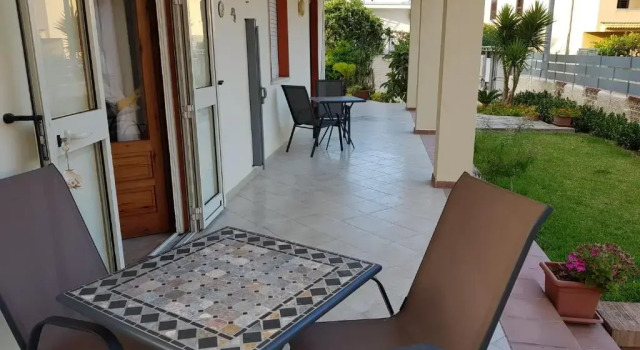 Коттедж с 2 комнатами Confetti di Mandorla beach house